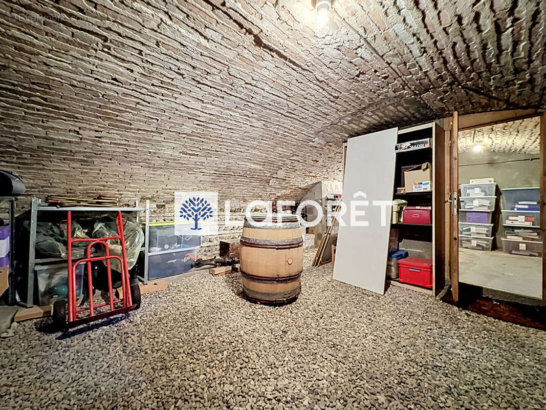 Maison à MIRIBEL