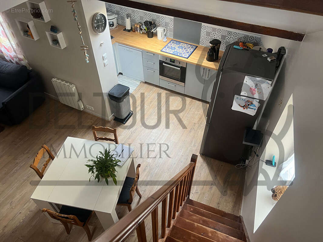 Appartement à REBAIS