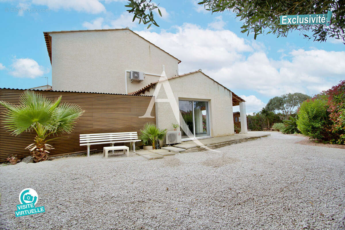 Maison à VIC-LA-GARDIOLE