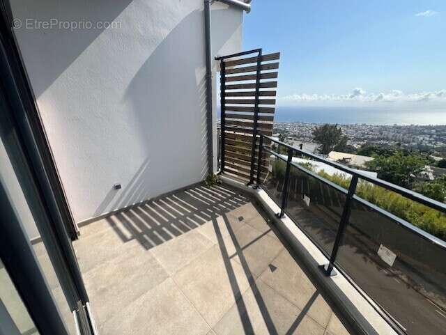 Appartement à SAINT-DENIS