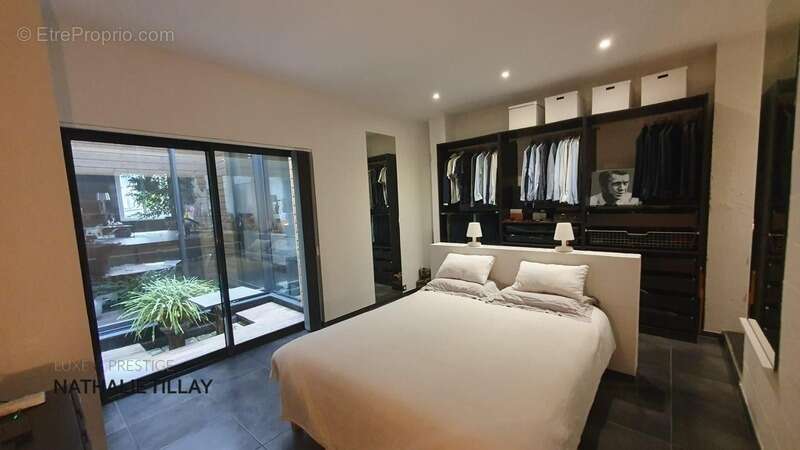Orleans hyper centre, appartement loft à vendre, avec patio, terrasse  de 150 M²? salle de sport, garage - photo 13