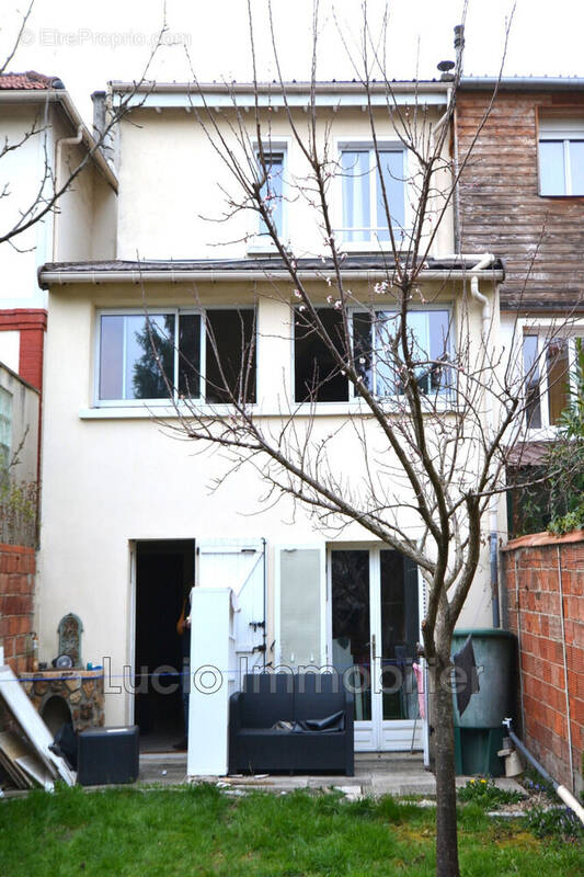 Maison à ROSNY-SOUS-BOIS