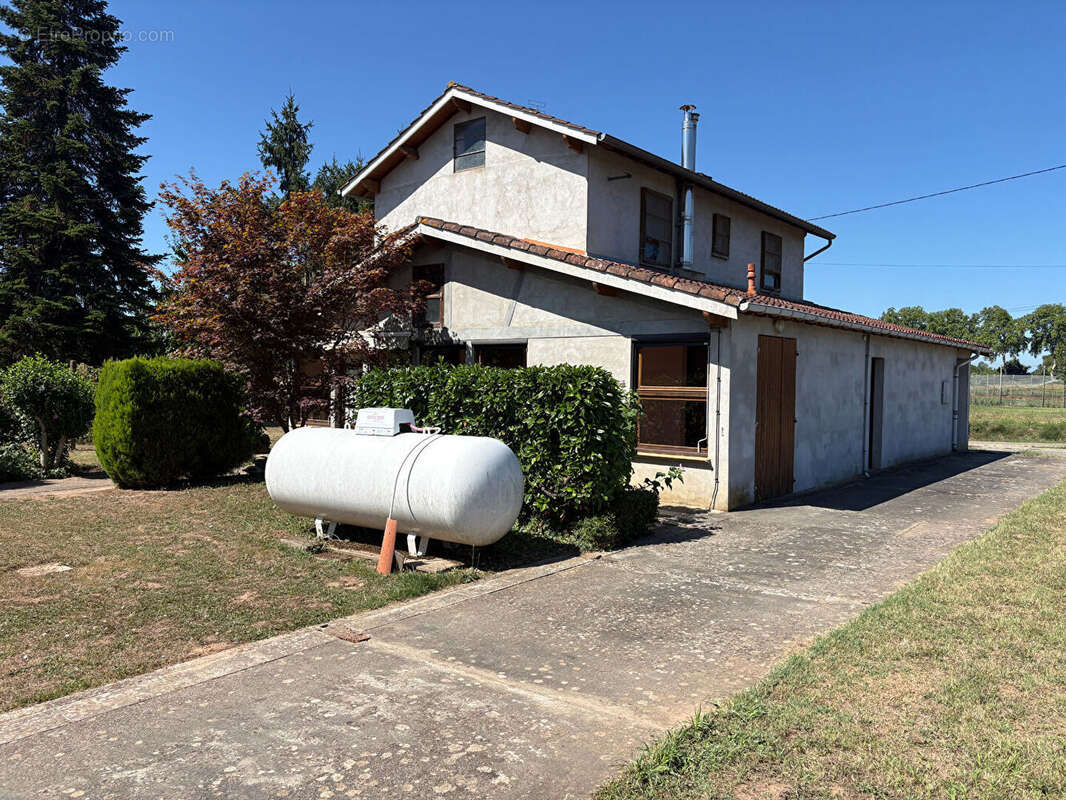 Maison T4 avec hangar à Moissac 4 pièces - photo 12