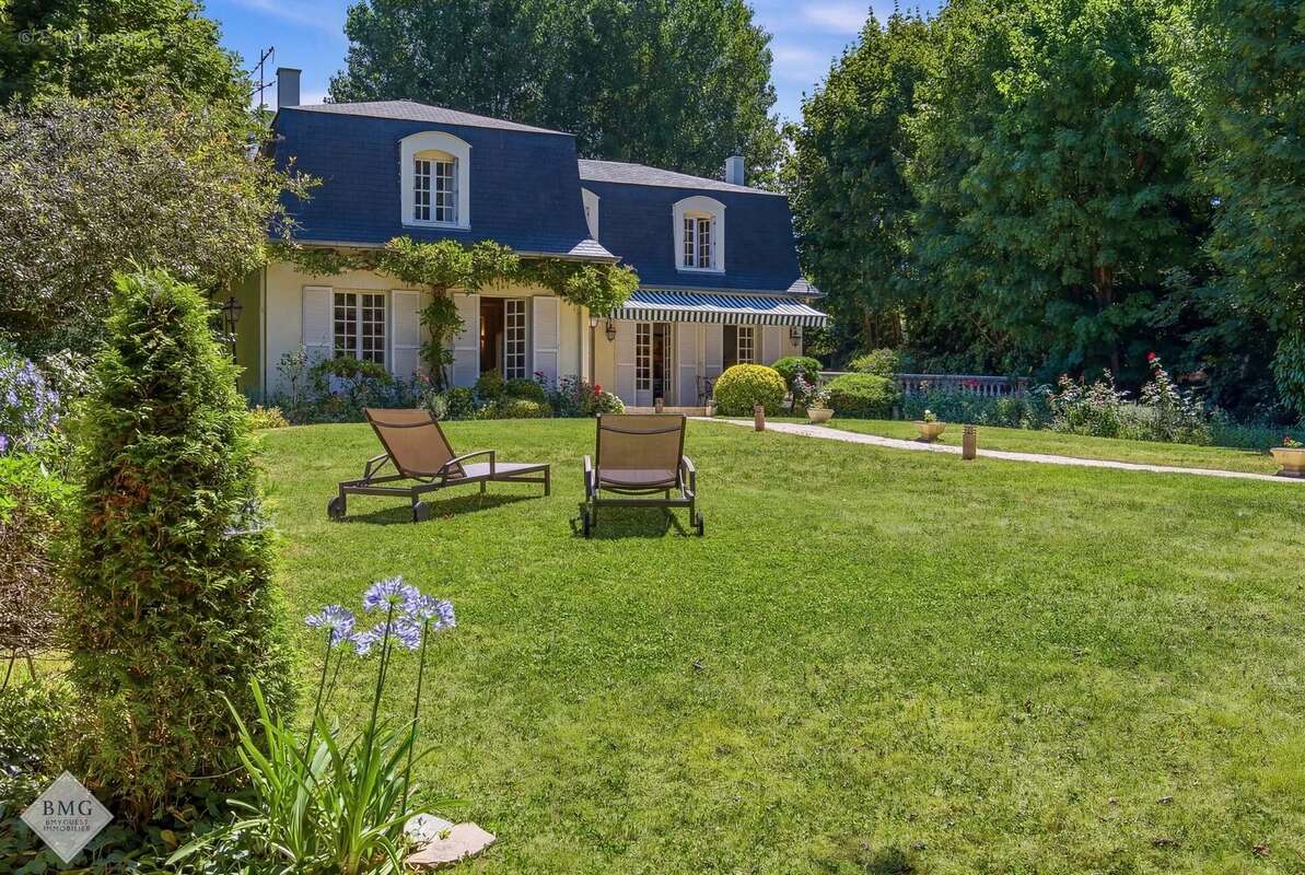 Villa d'exception – Hameau de la Jonchère, Rueil-Malmaison - photo 4