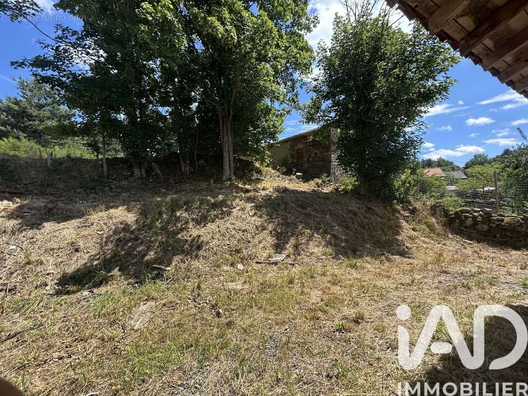 Photo 3 - Maison à VIELPRAT