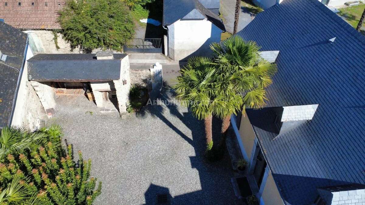 Maison à LEZIGNAN