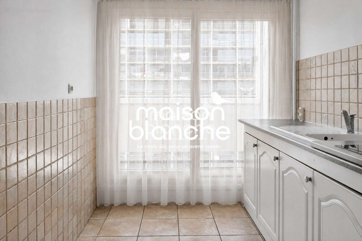 CUISINE - Appartement à LA ROCHELLE
