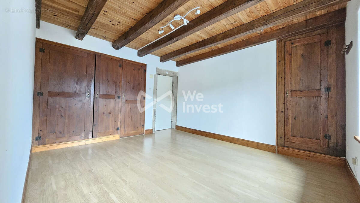 Appartement 126 m² à Bains-Les-Bains  - photo 5