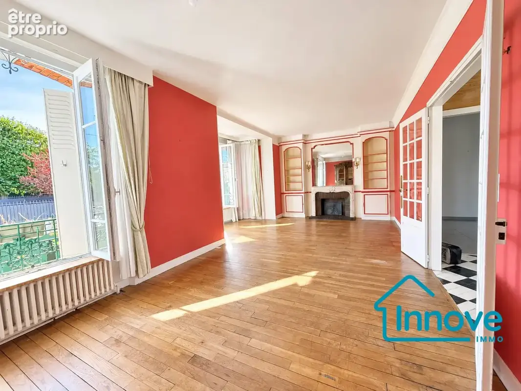 Maison 8 pièces 180 m² à vendre à Rocquencourt (78150) - photo 3