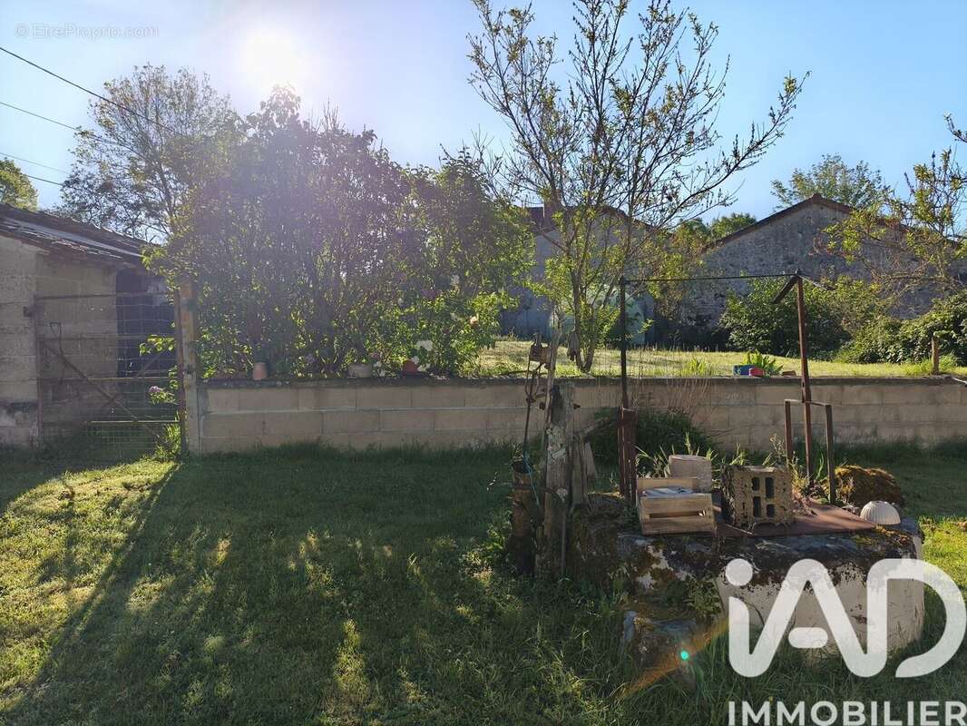 Maison 67 m² à Mortemart  - photo 4
