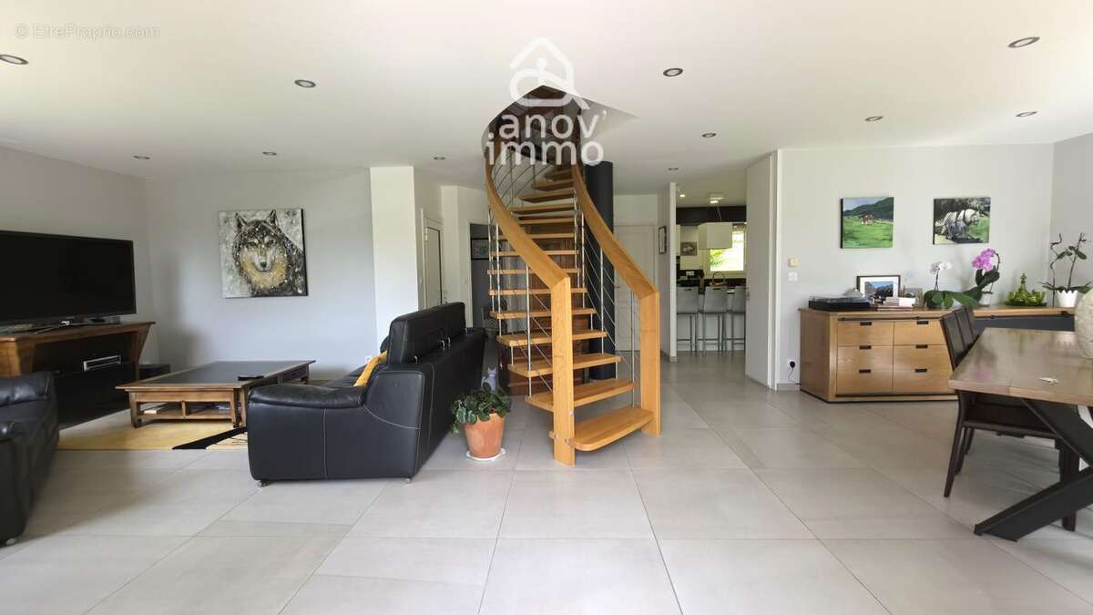 Maison à SAINT-MARTIN-LE-VINOUX