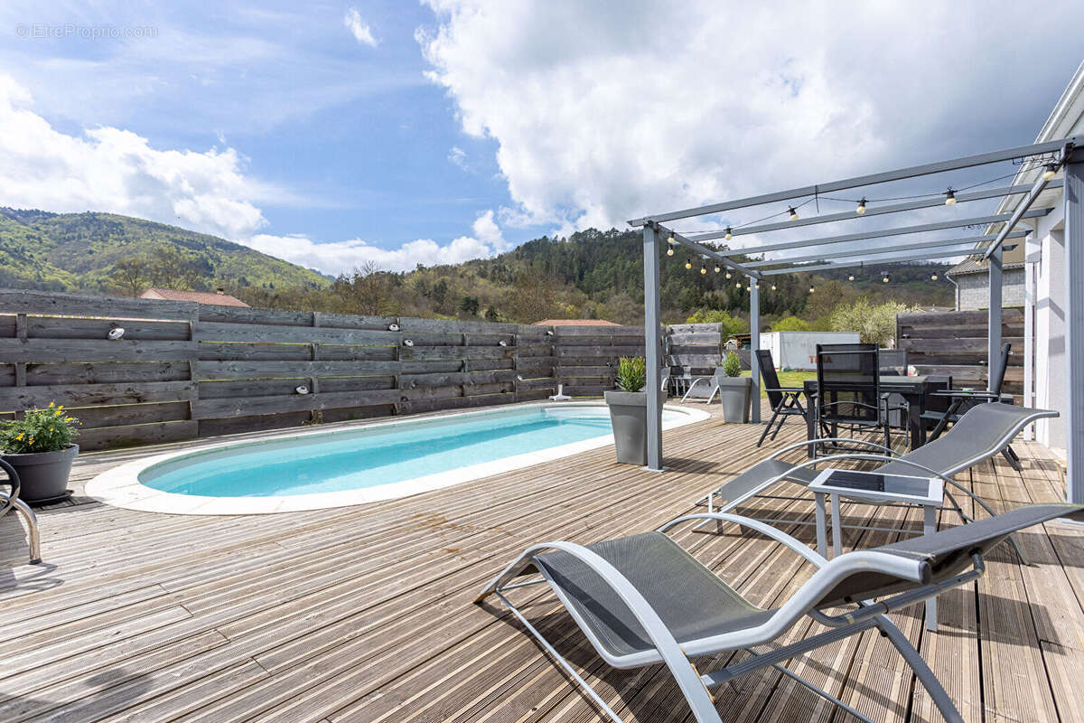 Maison à SAINT-DIERY