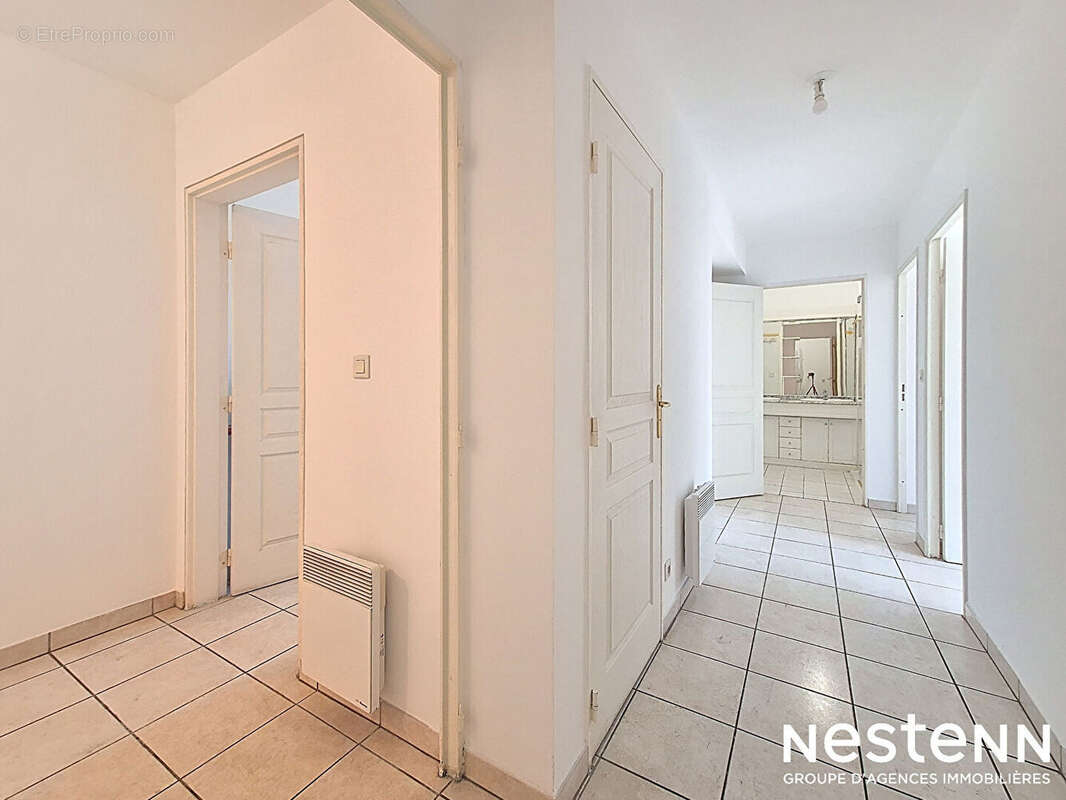 Appartement à LA CROIX-VALMER