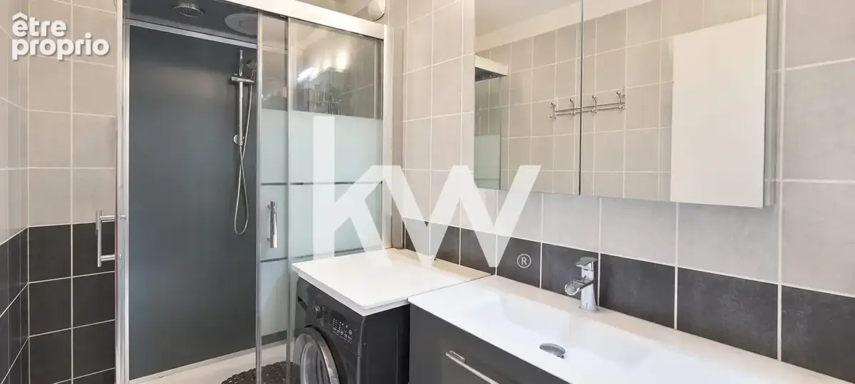 Appartement 3 pièces 66 m² à vendre à Saint-Etienne (42100) - photo 3