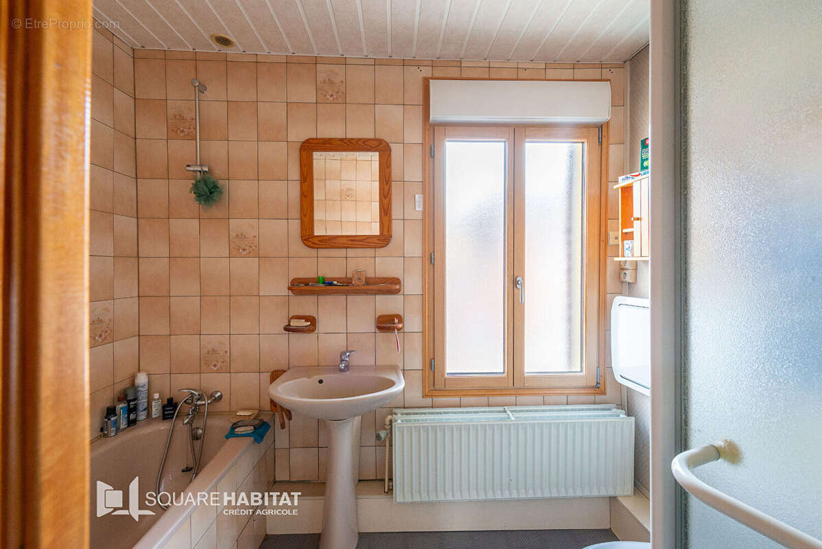 Maison à VIEUX-CONDE