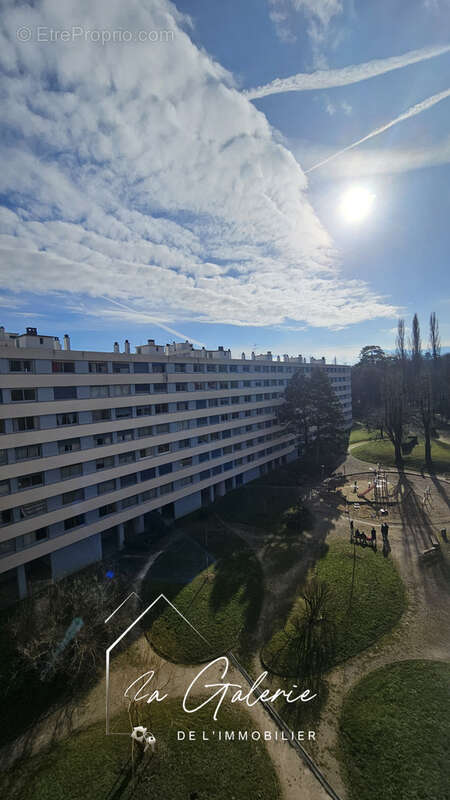 Appartement à SEYSSINET-PARISET