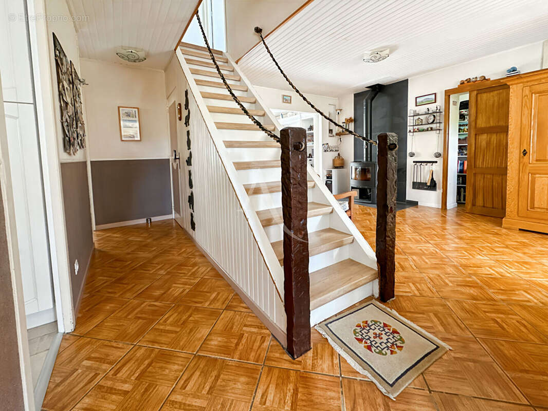 Maison à LES MUREAUX