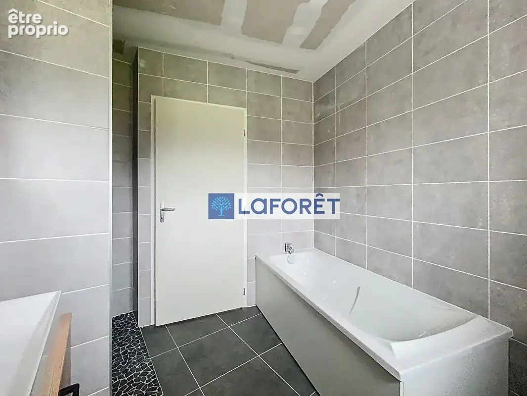 Maison L'isle-en-rigault 5 pièce(s) 101.05 m2 - photo 5