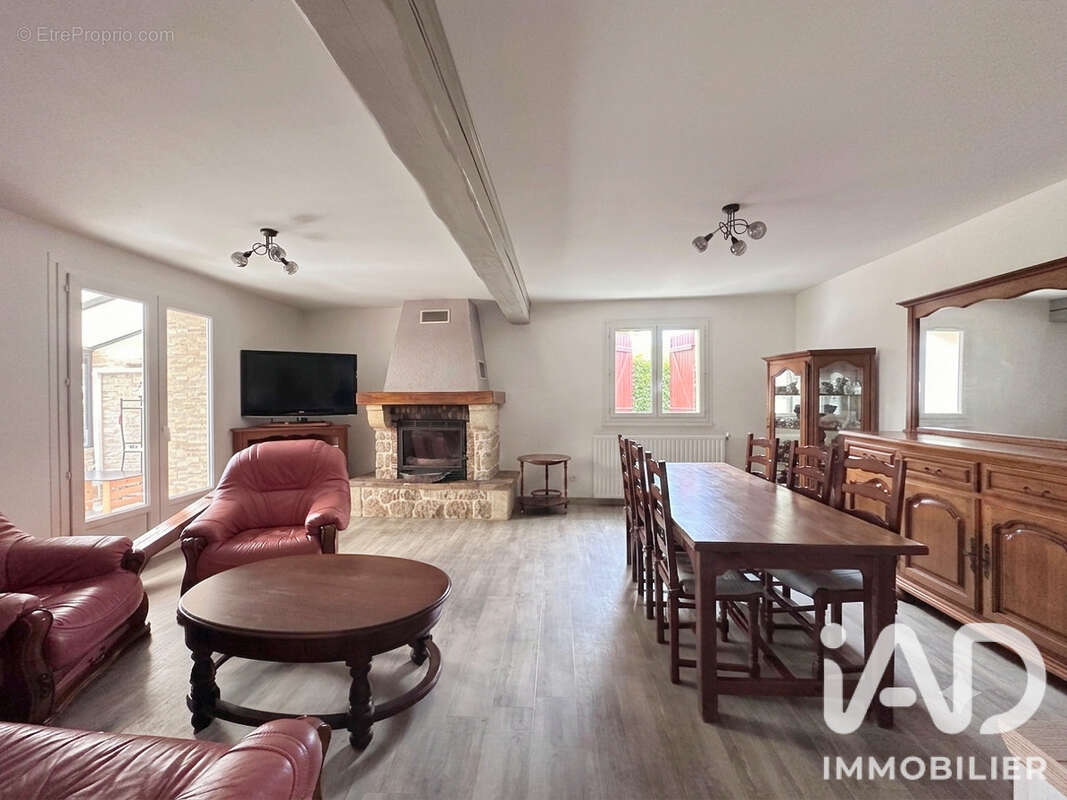 Maison 180 m² à Pujols-Sur-Ciron  - photo 6
