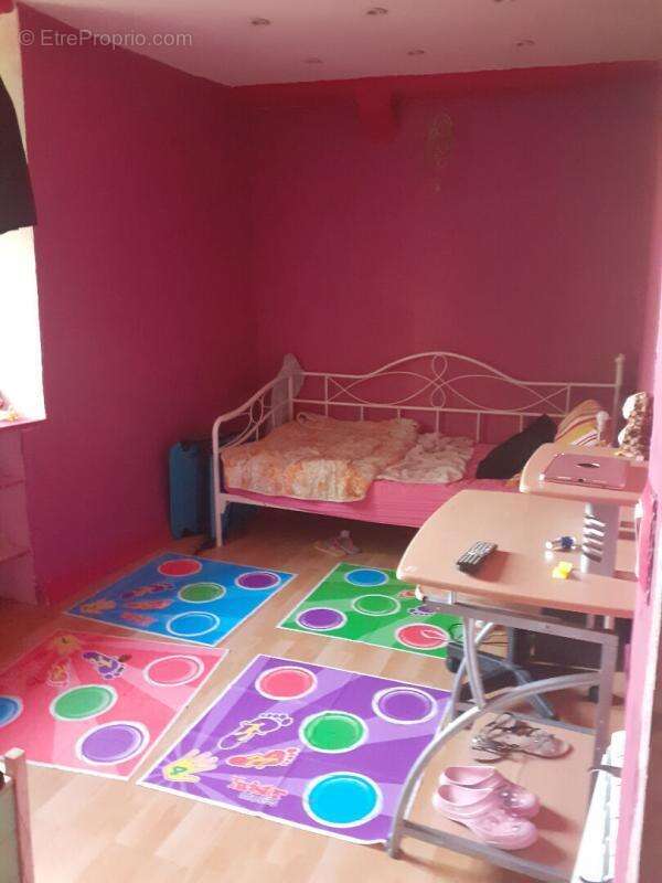 Maison à SAINT-CIVRAN