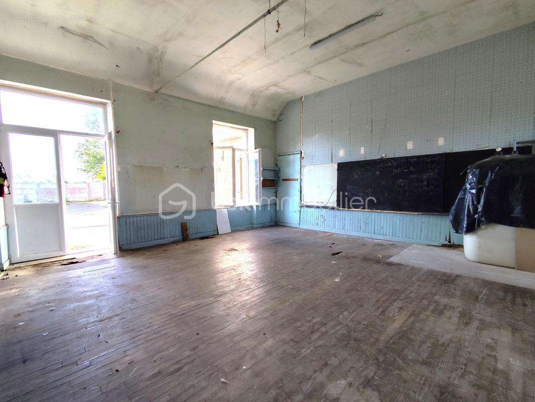 Maison à SAINT-ELLIER-DU-MAINE