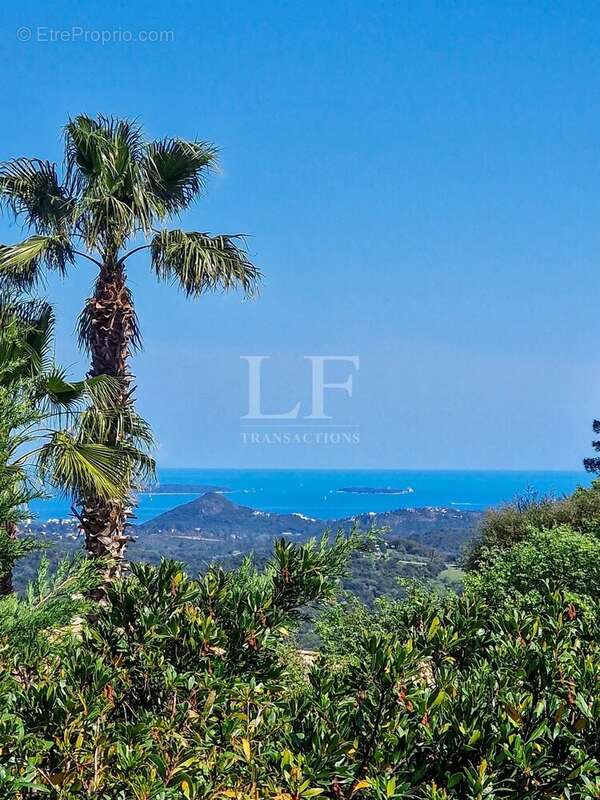 Maison à LES ADRETS-DE-L'ESTEREL