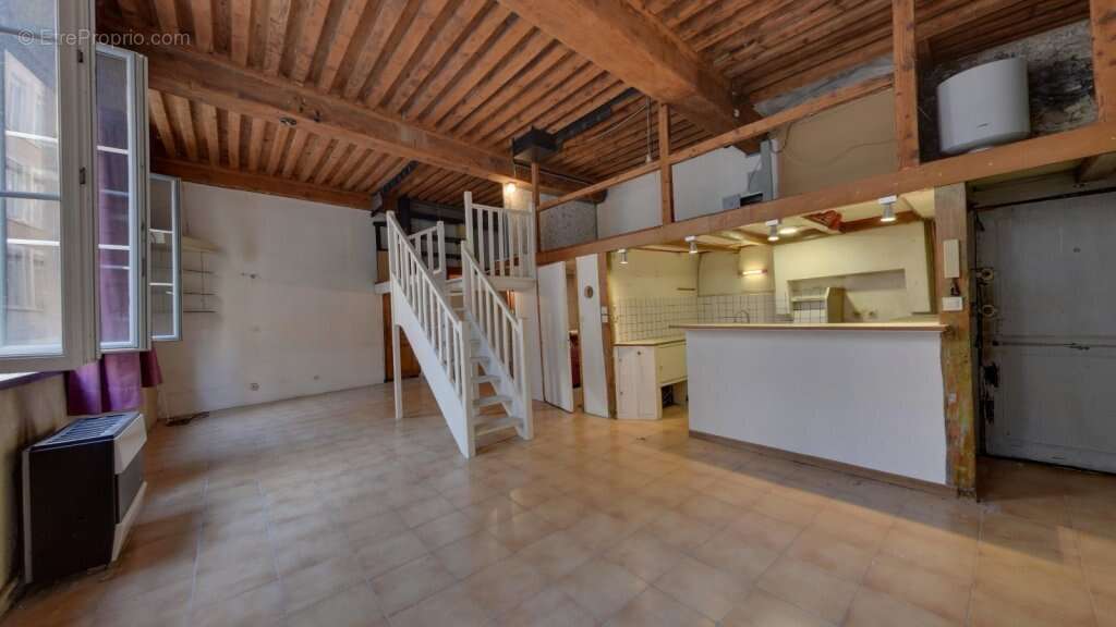 Appartement à LYON-4E