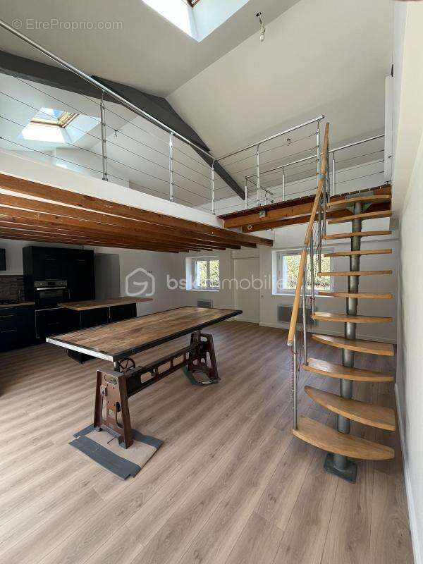 Maison à SAINT-MARS-DU-DESERT