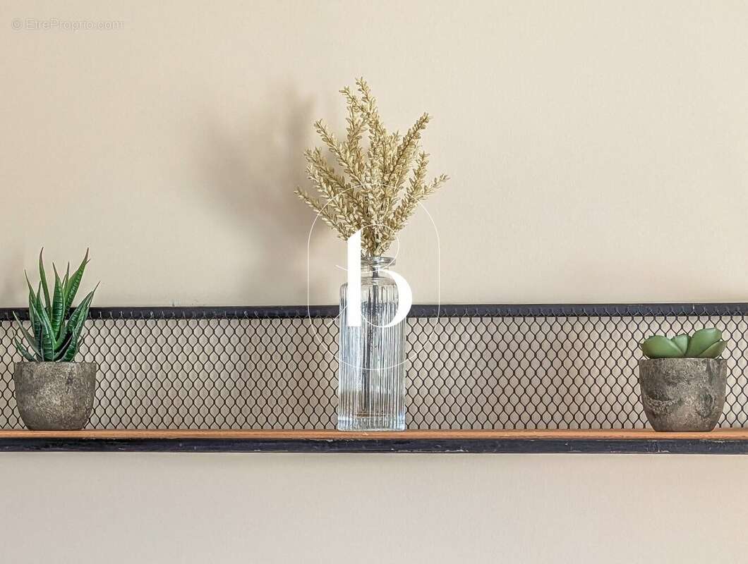 Maison à SAINT-PRIVAT-DE-CHAMPCLOS