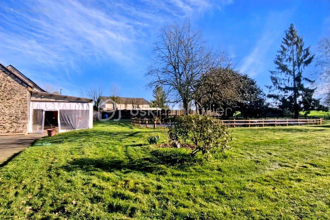 Maison à CHATEAUBOURG