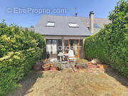 Maison à MOISSY-CRAMAYEL