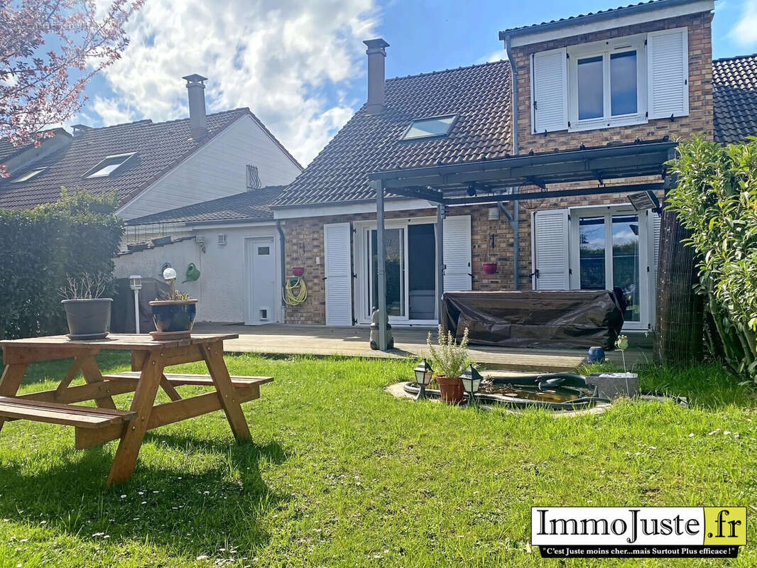 Maison à COIGNIERES