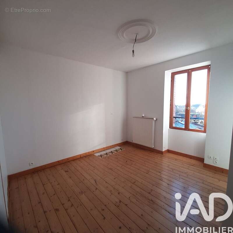 Photo 9 - Maison à CARHAIX-PLOUGUER