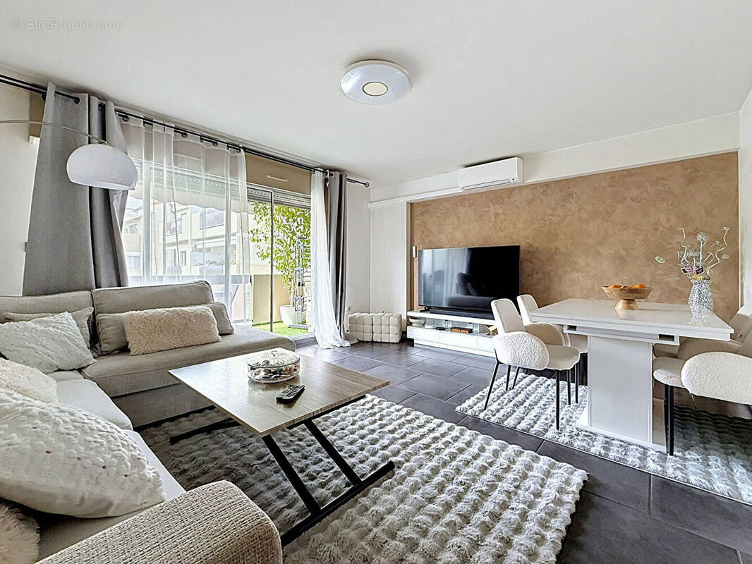 Appartement à MARSEILLE-11E