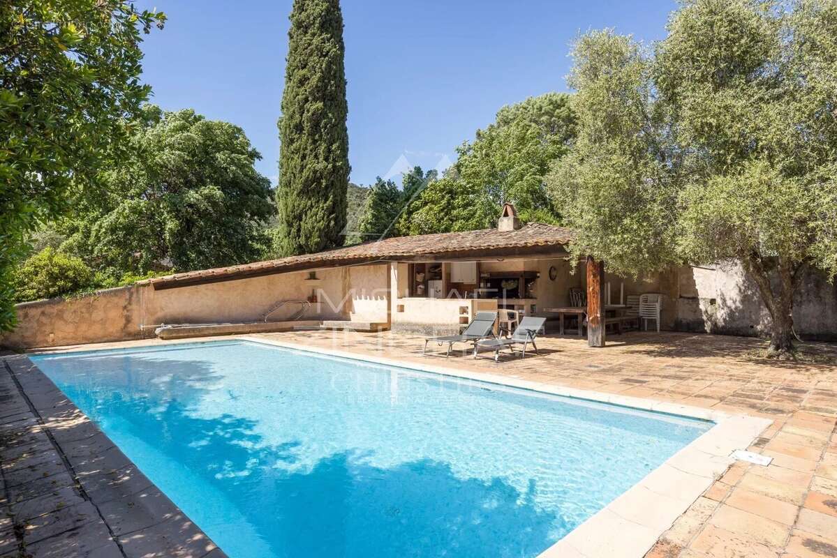 Maison à AURIBEAU-SUR-SIAGNE