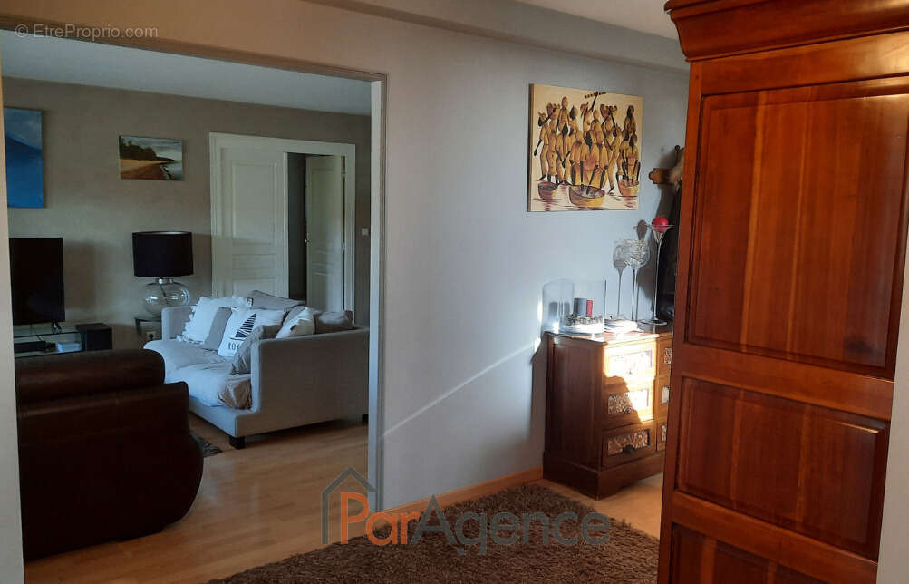 Maison à VAUX-SUR-MER