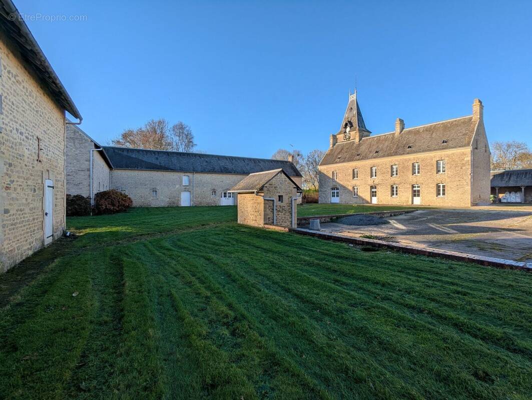 extérieur - Maison à DEUX-JUMEAUX