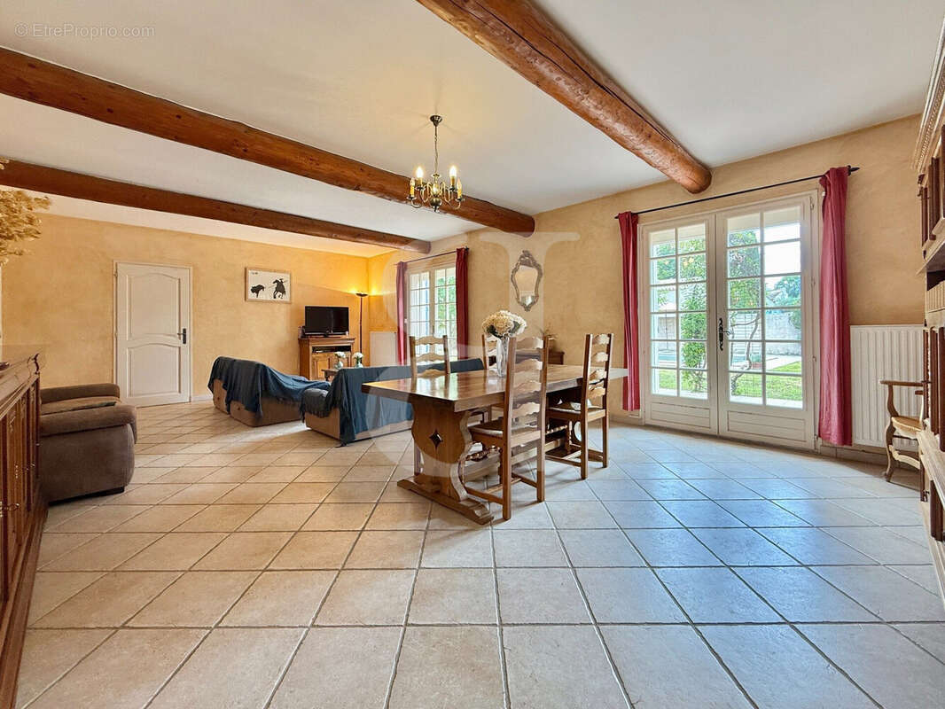 Maison à SAINT-REMY-DE-PROVENCE