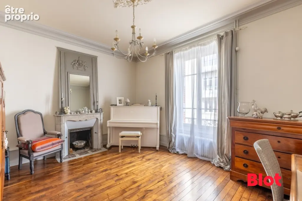 Maison 7 pièces 230 m² à vendre à Rennes (35000) - photo 4