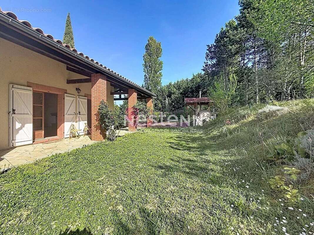 Maison à VIGOULET-AUZIL