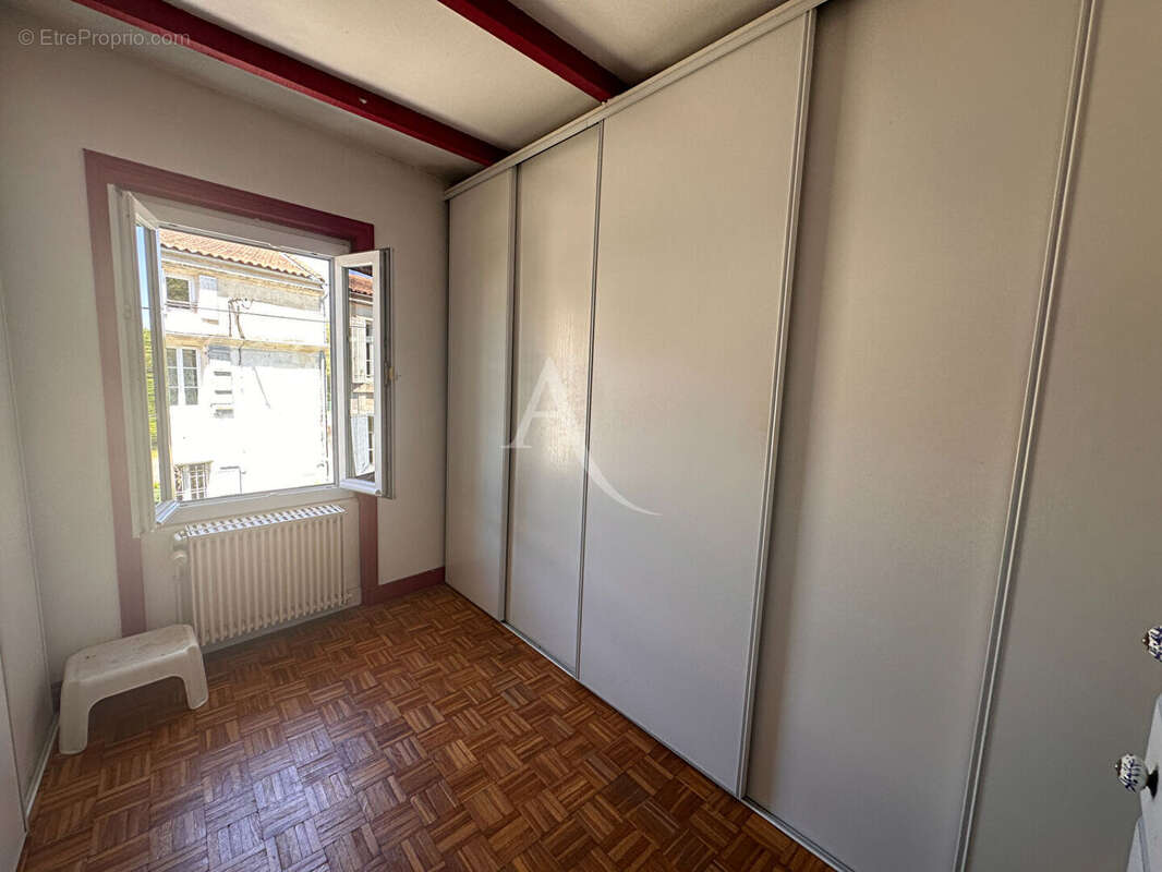 Maison Saintes 8 pièces - Rive Gauche - photo 12