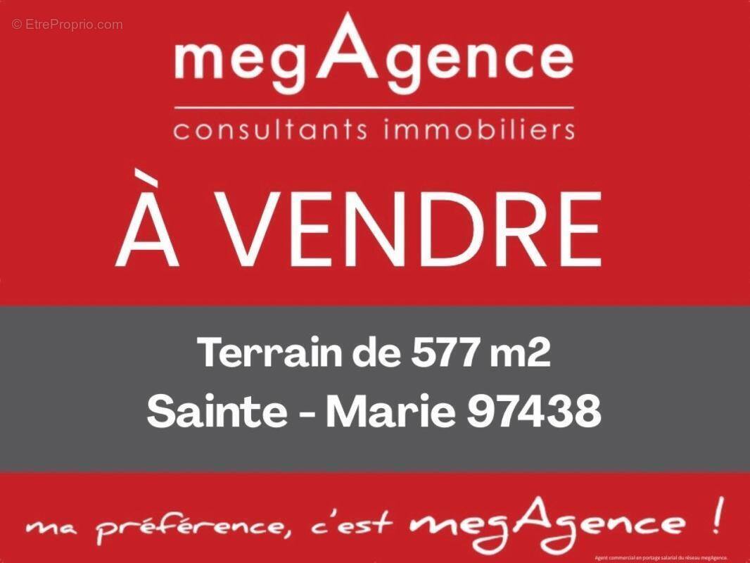 Terrain à SAINTE-MARIE