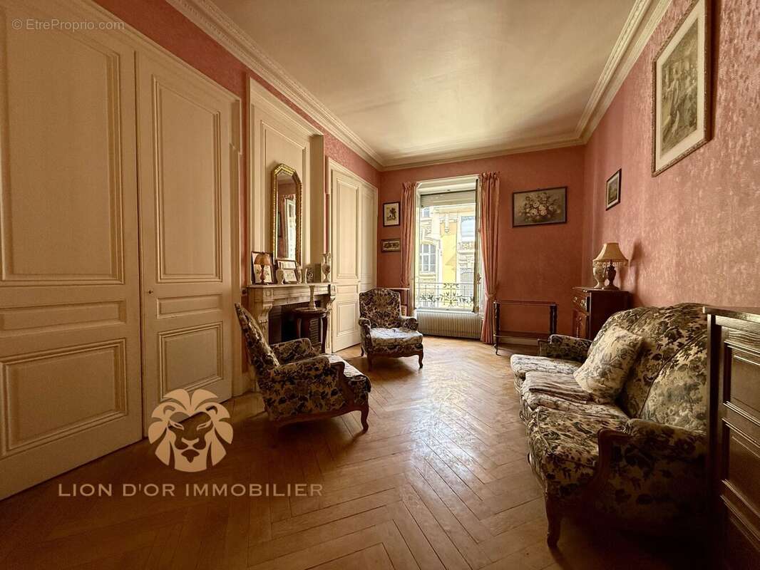 Appartement 68 m² à Lyon-1e  - photo 4
