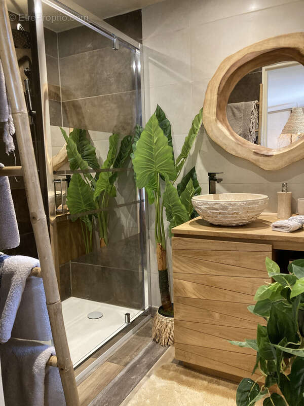 Maison à ROQUEFORT-LES-PINS