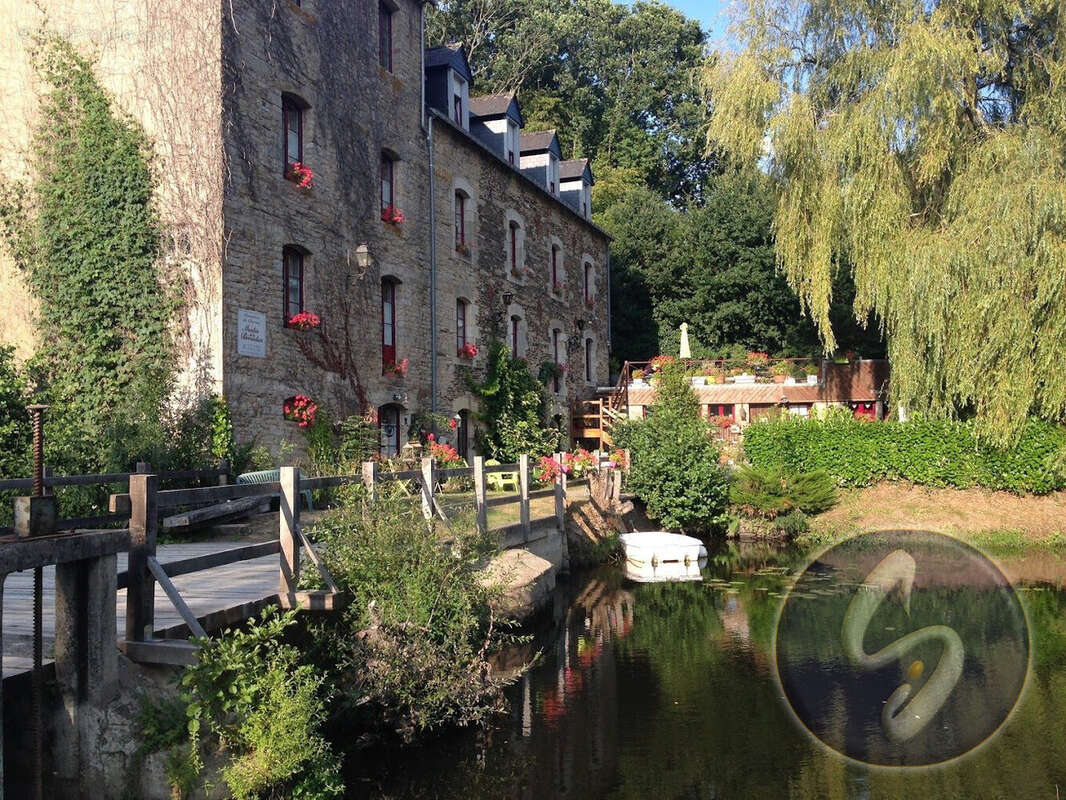 Maison à MALESTROIT