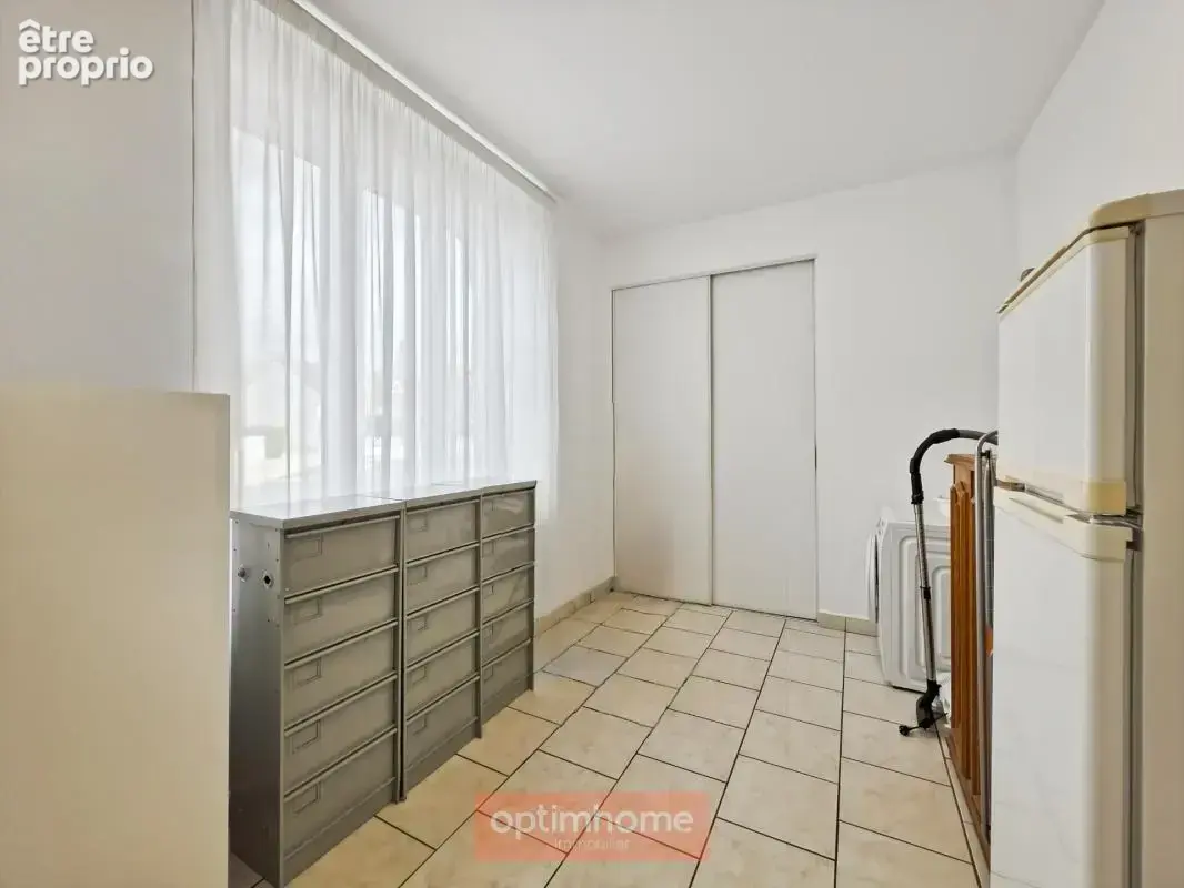 Propriété de caractère – 213 m² – 6 chambres – grange – dépendances – terrain 1 570 m² - photo 8