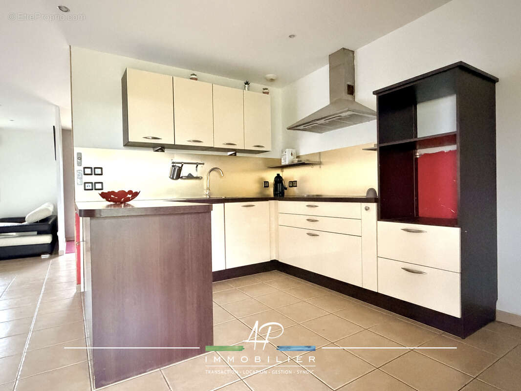 Maison à SAINT-JULIEN