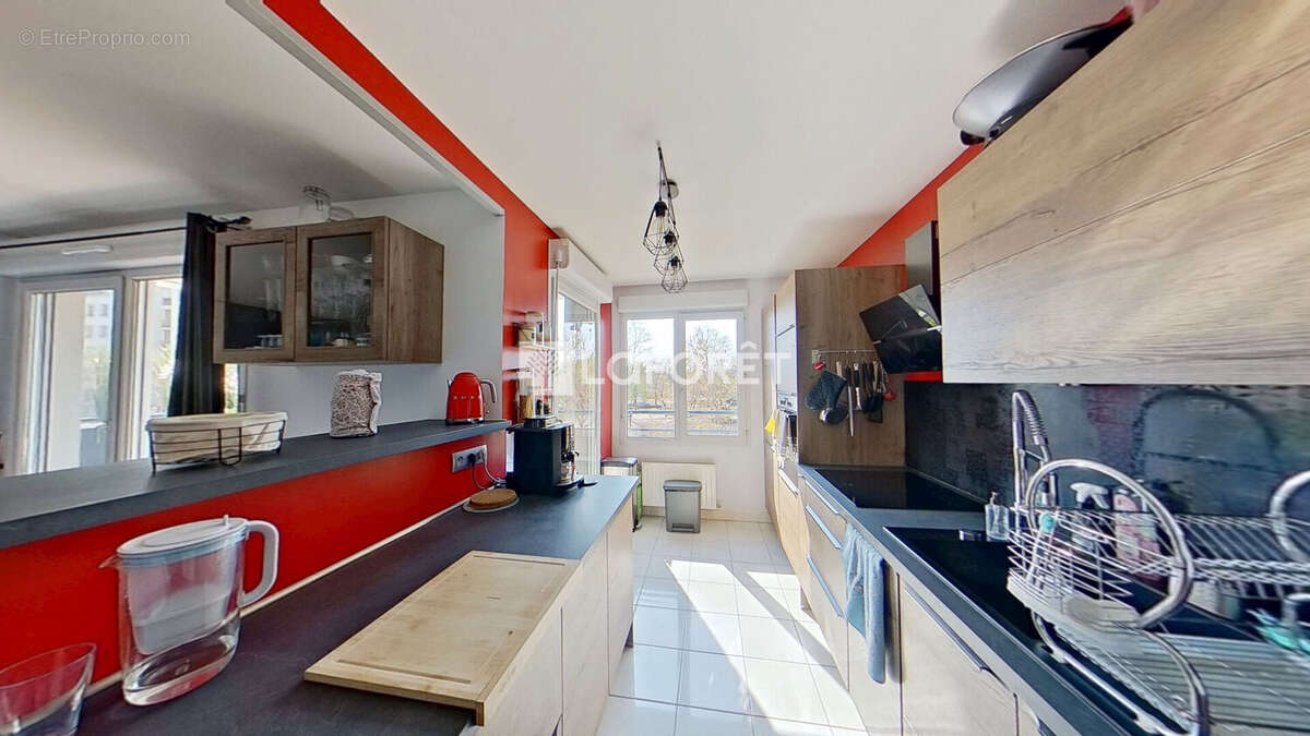 Appartement à LYON-8E
