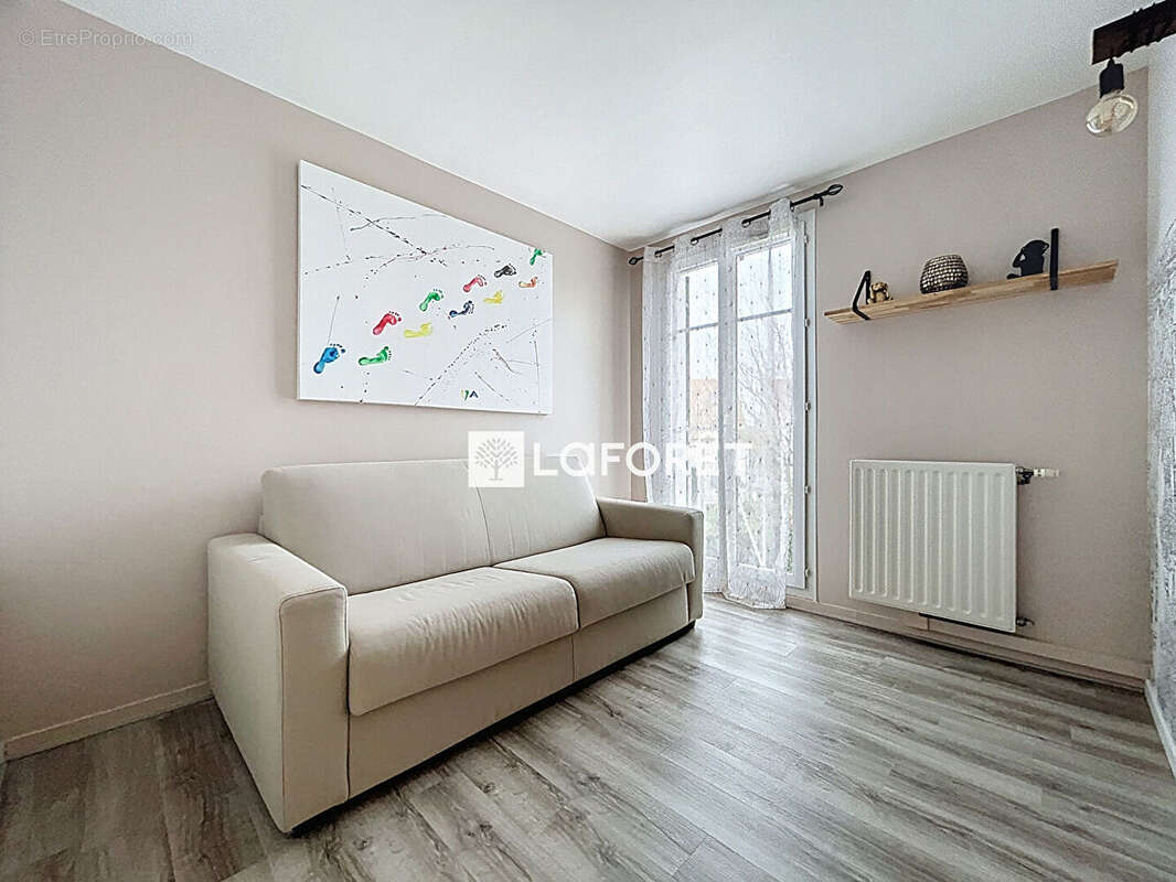 Maison à SAVIGNY-LE-TEMPLE