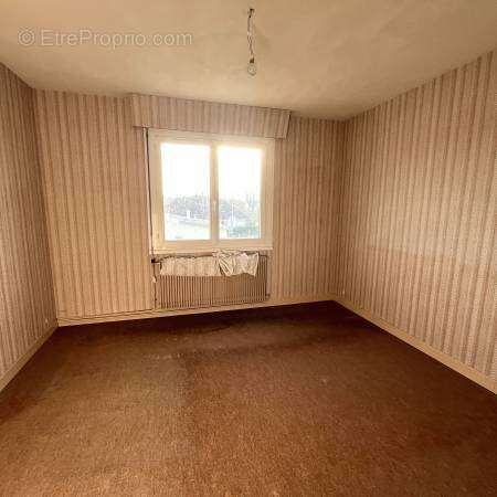 1 n°8 - Maison à ARREST